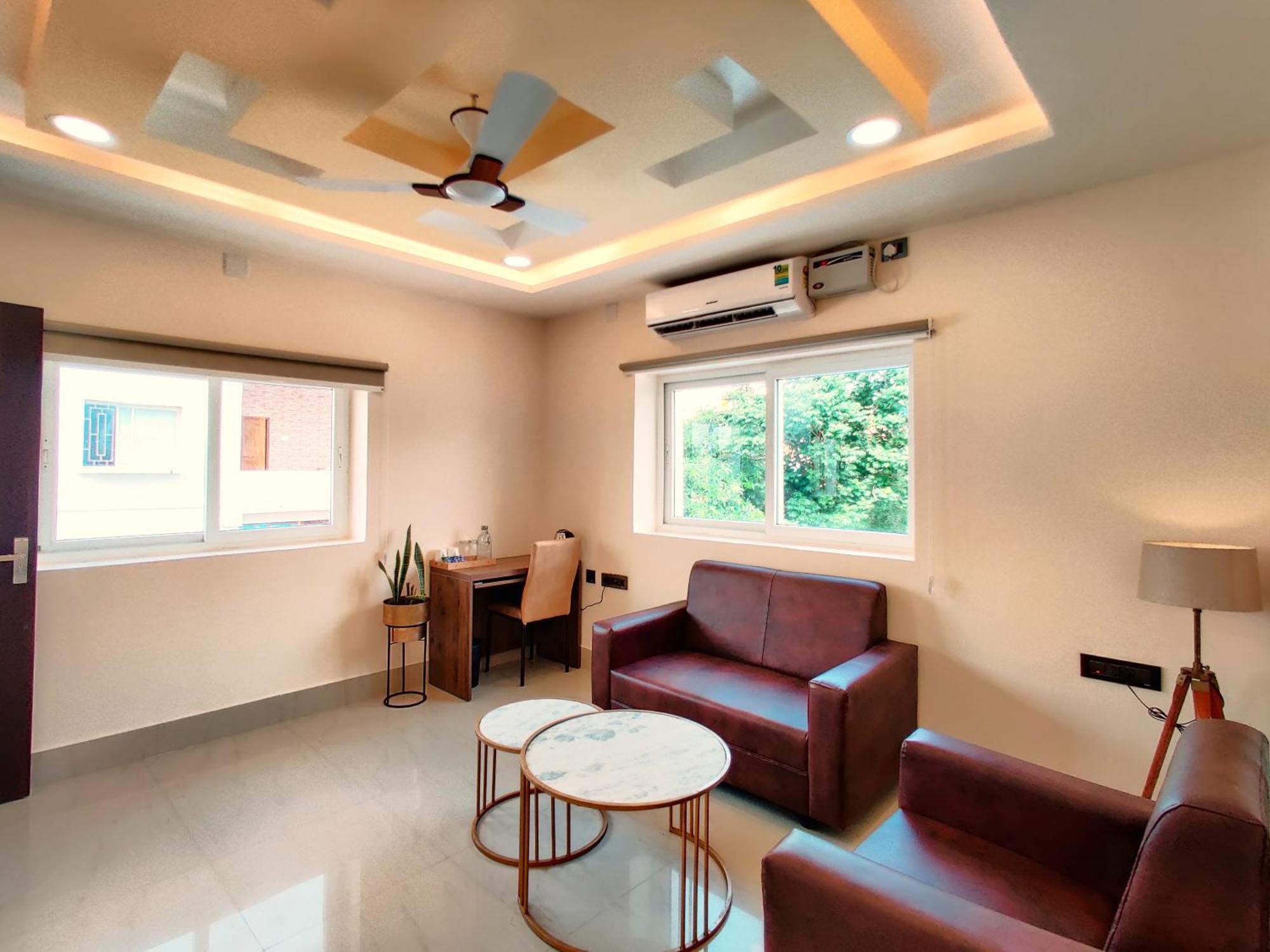 131,The Nook Hotel Bhubaneswar Exterior photo